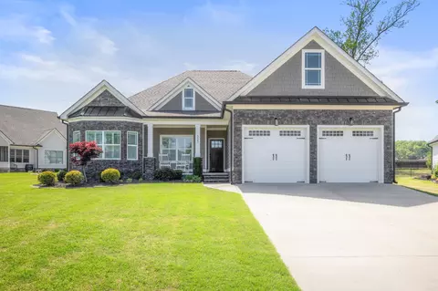 337 Pine Lakes Dr, Ringgold, GA 30736