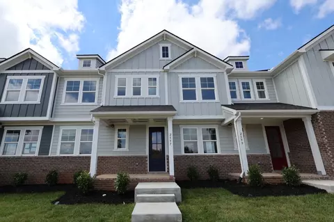 2597 Peaceful Valley Dr, Columbia, TN 38401