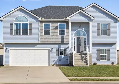 809 Waldon Ct, Clarksville, TN 37042