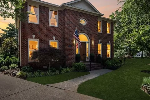 2643 Chatham Ct, Murfreesboro, TN 37129
