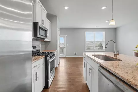Kitchen - 4112 Grapevine Loop, Smyrna, TN 37167 photo 2 of 4