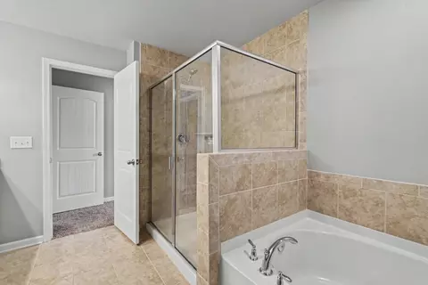 Bath - 4112 Grapevine Loop, Smyrna, TN 37167 photo 1 of 4