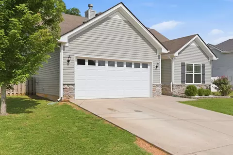 1310 Halverson Dr, Murfreesboro, TN 37128 photo 2