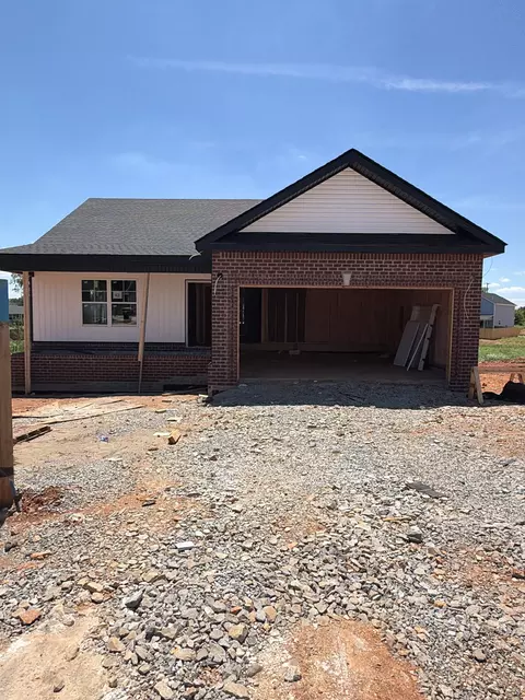 42 Echo Rdg, Oak Grove, KY 42262