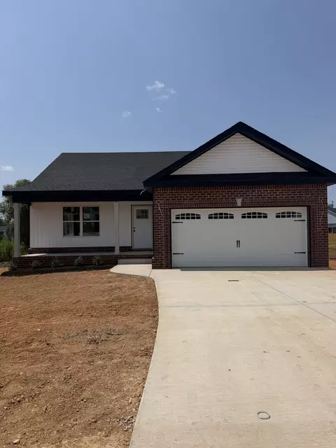 42 Echo Rdg, Oak Grove, KY 42262