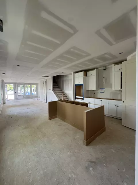 610 Annex Ave # B, Nashville, TN 37209