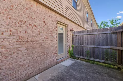 Exterior - 2506 E Main St #A4, Murfreesboro, TN 37127 photo 3 of 3