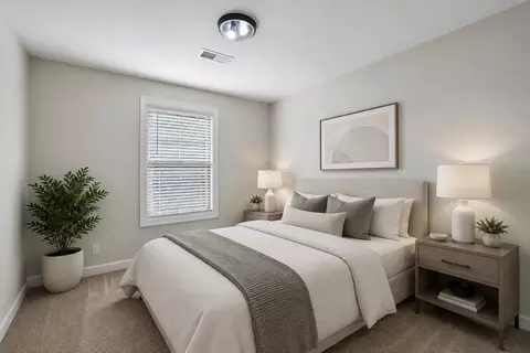 Bedroom - 2506 E Main St #A4, Murfreesboro, TN 37127 photo 5 of 11