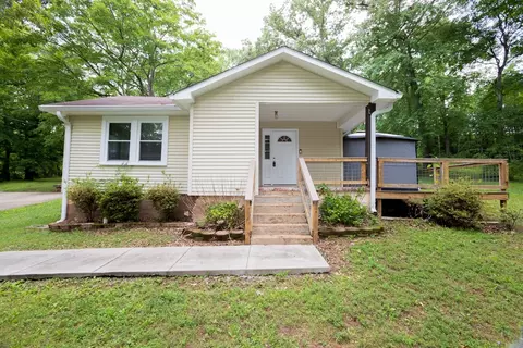 266 Denny Rd, Clarksville, TN 37043