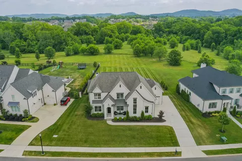3659 Ronstadt Rd, Thompsons Station, TN 37179