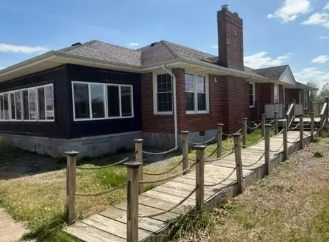 545 Carthage Rd, Red Boiling Springs, TN 37150