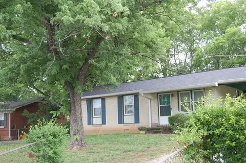 220 Cherry Dr, Franklin, TN 37064 photo 5