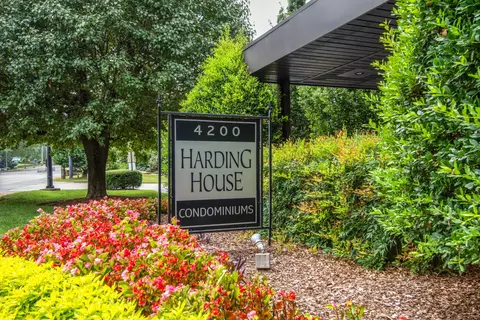 4200 W End Ave #209, Nashville, TN 37205