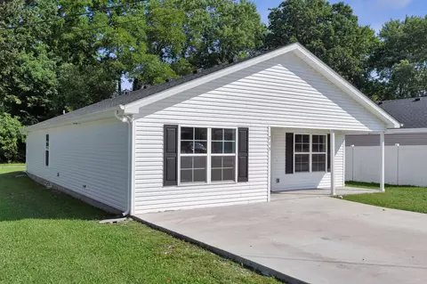 715 E Lincoln St, Tullahoma, TN 37388