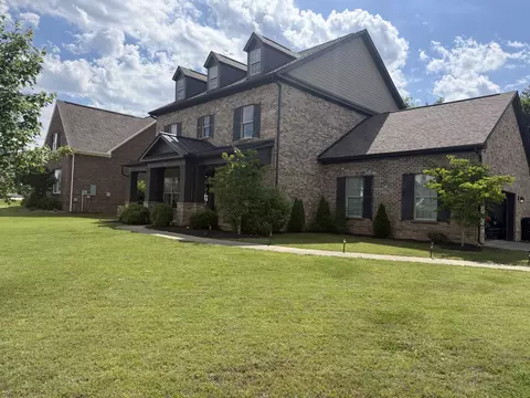 824 Topaz Dr, Murfreesboro, TN 37128