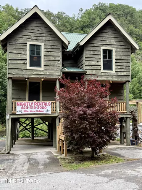 1667 Cherohala Skwy, Tellico Plains, TN 37385