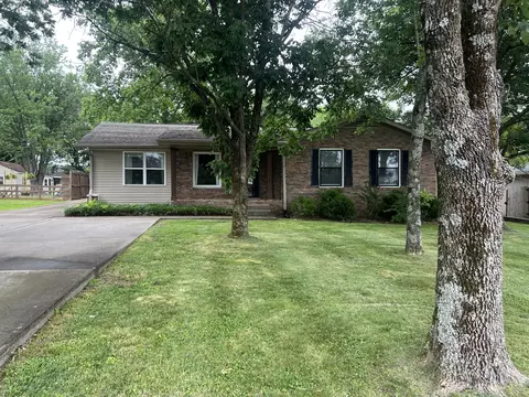 303 Oak St, Lebanon, TN 37087