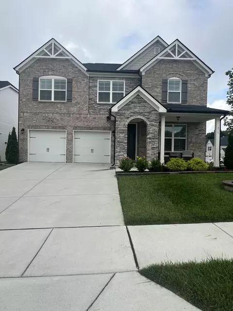 215 Heartland Dr, Mount Juliet, TN 37122