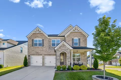 215 Heartland Dr, Mount Juliet, TN 37122