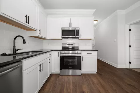 Kitchen - 528 Rohan Dr, Murfreesboro, TN 37129 photo 1 of 1