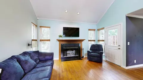 Living - 2128 E Hill Dr, Madison, TN 37115 photo 1 of 1