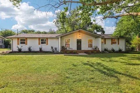 172 Gatone Dr, Hendersonville, TN 37075