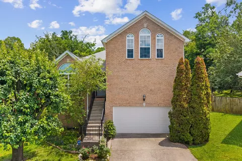 2300 Broadview Dr, Nashville, TN 37217