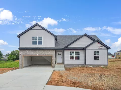 43 Echo Rdg, Oak Grove, KY 42262