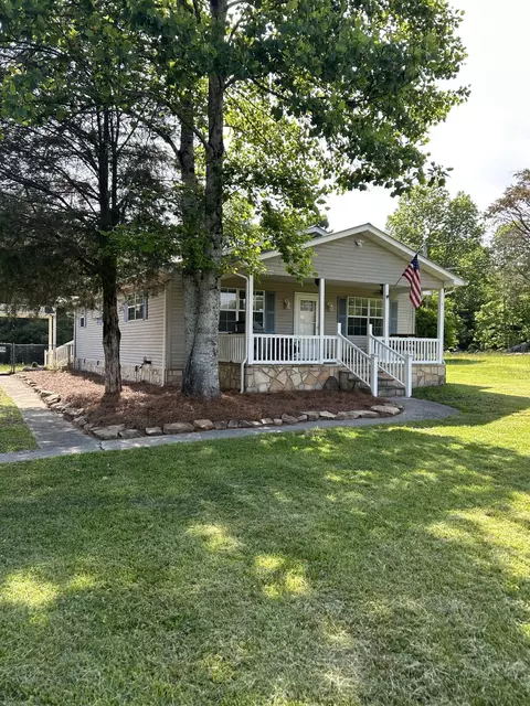 464 Brown Rd, Crossville, TN 38555