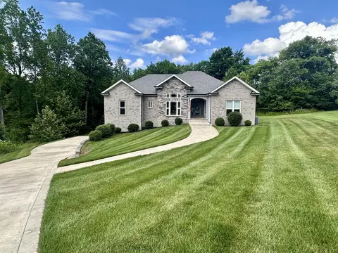 1035 S Ridge Trl, Clarksville, TN 37043