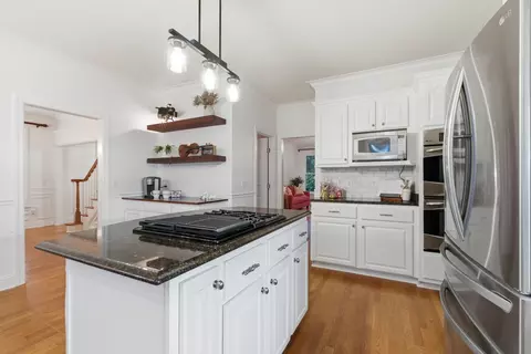 Kitchen - 2240 Oakleaf Dr, Franklin, TN 37064 photo 4 of 5