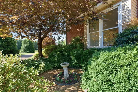 Exterior - 2240 Oakleaf Dr, Franklin, TN 37064 photo 8 of 27