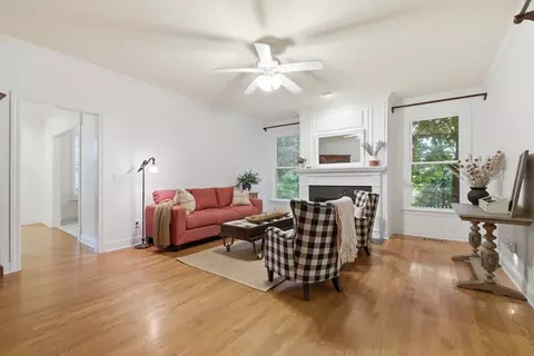 Living - 2240 Oakleaf Dr, Franklin, TN 37064 photo 1 of 1