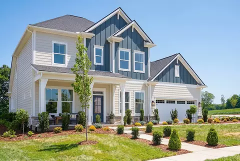 838 Drivers Cir, Columbia, TN 38401
