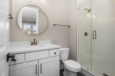 Bath - 1910 Accord Dr, Spring Hill, TN 37174 photo 5 of 8