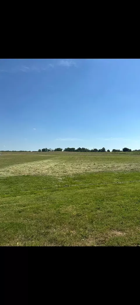 591 White Rd, Portland, TN 37148