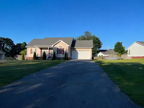 7135 Dodson Branch Rd, Cookeville, TN 38501