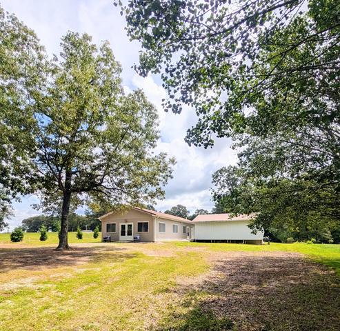 1168 W Green Hill Rd, Mcminnville, TN 37110