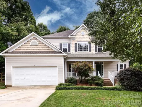 1423 Piper Ct, Concord, NC 28025