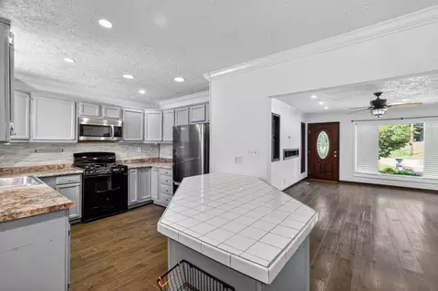 204 Homeward Ave, Winchester, TN 37398