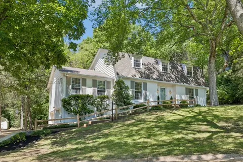 2397 Foxhaven Dr, Franklin, TN 37069