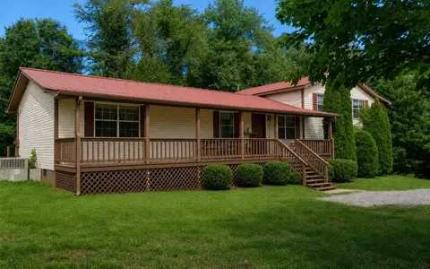275 Spring Creek Rd, Delano, TN 37325