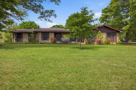 401 Francisco Dr, Dalton, GA 30720