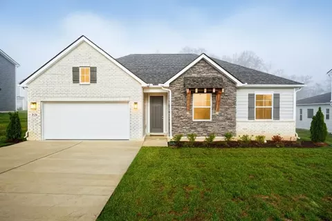 2402 Hartman Cv, Columbia, TN 38401