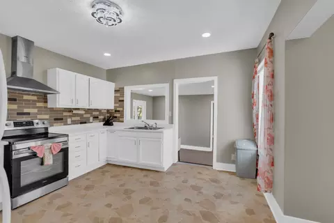 Other - 320 W King St, Morrison, TN 37357 photo 2 of 7