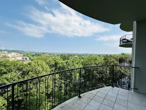 4215 Harding Pike #903, Nashville, TN 37205