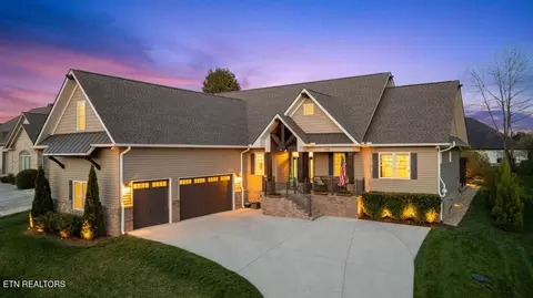 179 Oonoga Way, Loudon, TN 37774