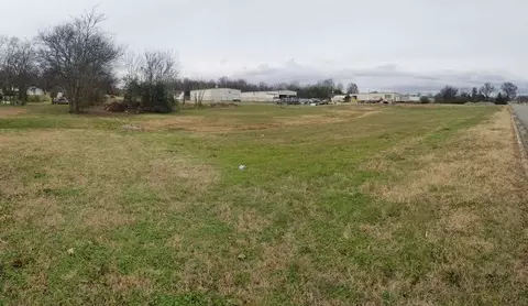 751 Sevier St, Shelbyville, TN 37160