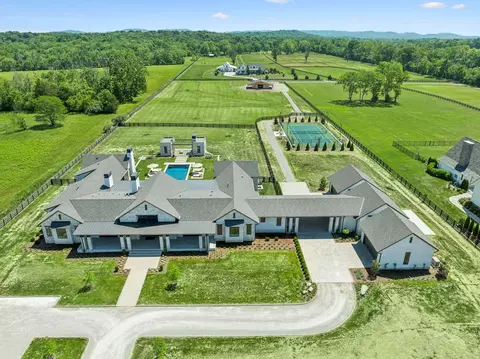 2077 Wilson Pike, Franklin, TN 37067