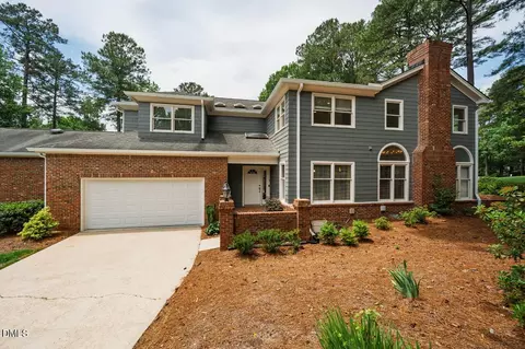 100 Greensview Dr, Cary, NC 27518